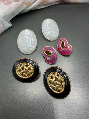 Vintage clip Earrings Three pair #340